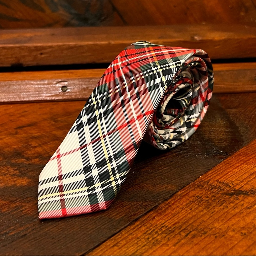 Classic Plaid Tie in Red & Black